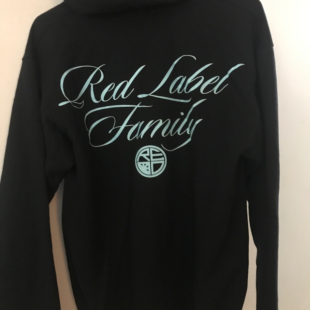 Red Label - Picture 2 of 5